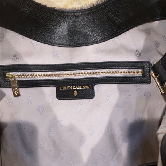 Wonderful & roomy designer shoulder bag🌟 - Picture 6 of 9